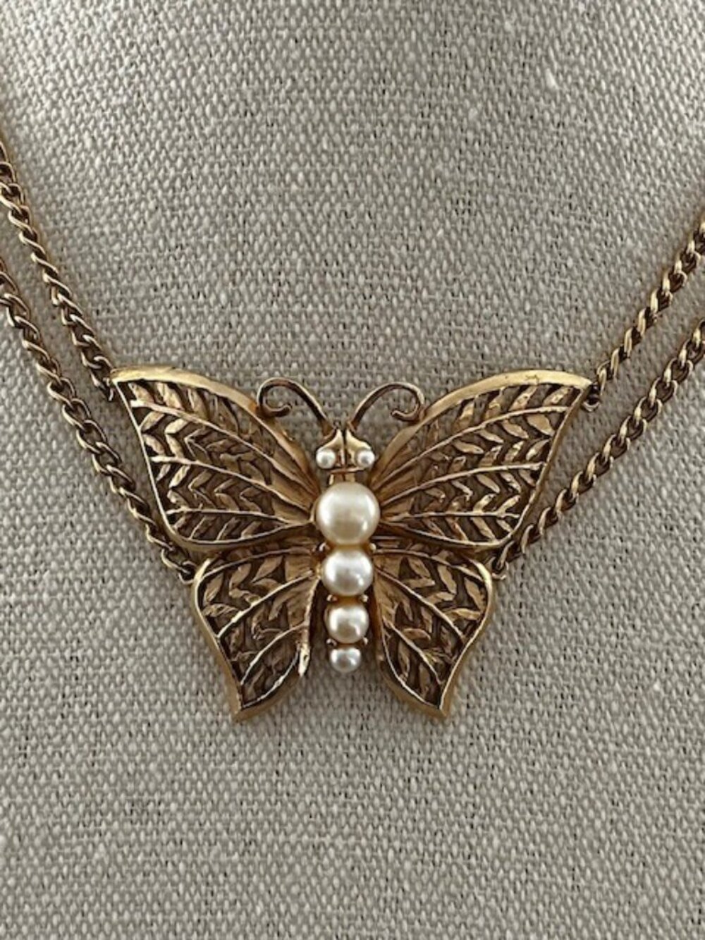 Vintage Butterfly Choker Necklace Gold Tone Faux Pearl Mid Century